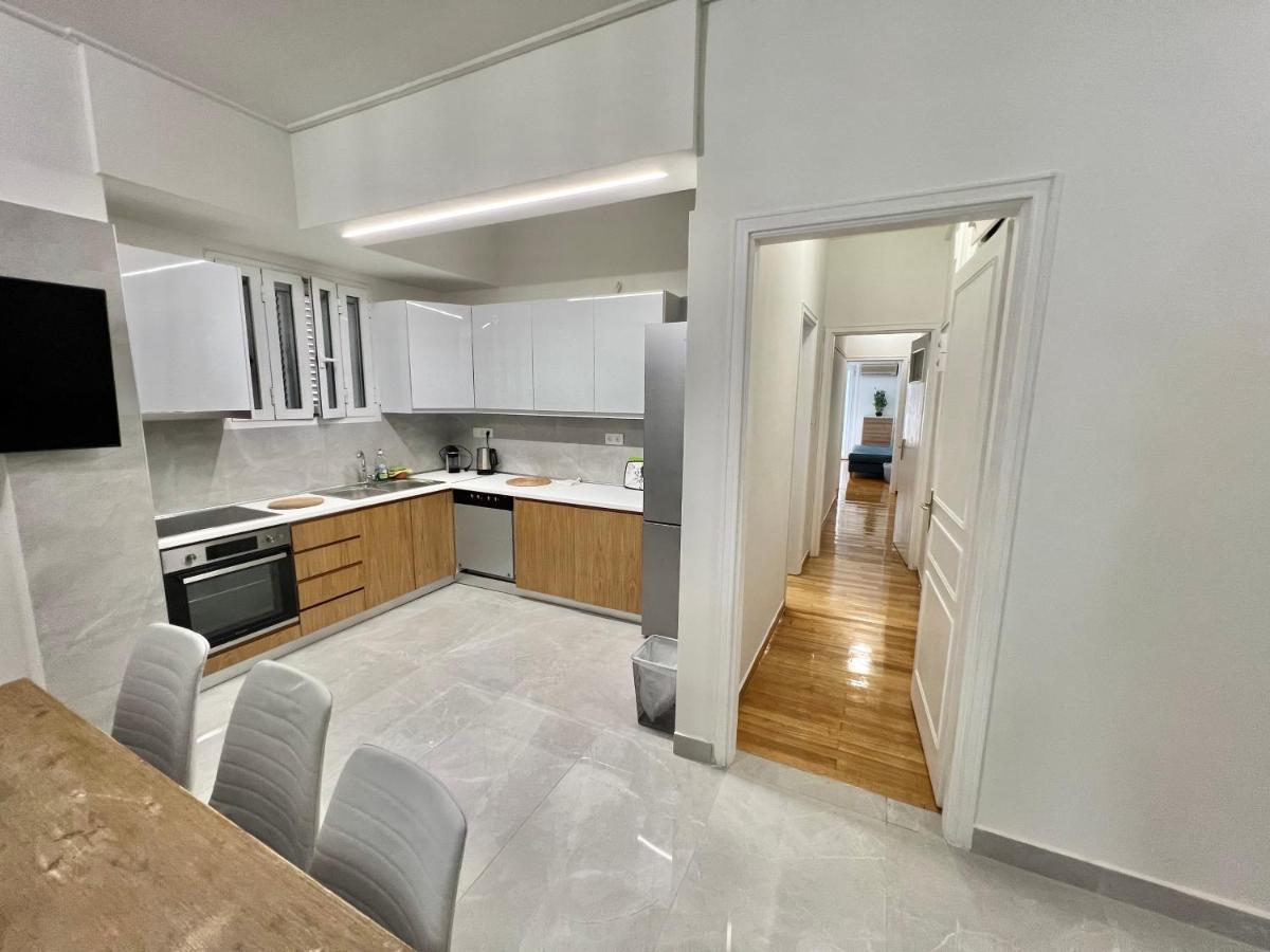 Victoria Grand Palace Apartments アテネ エクステリア 写真
