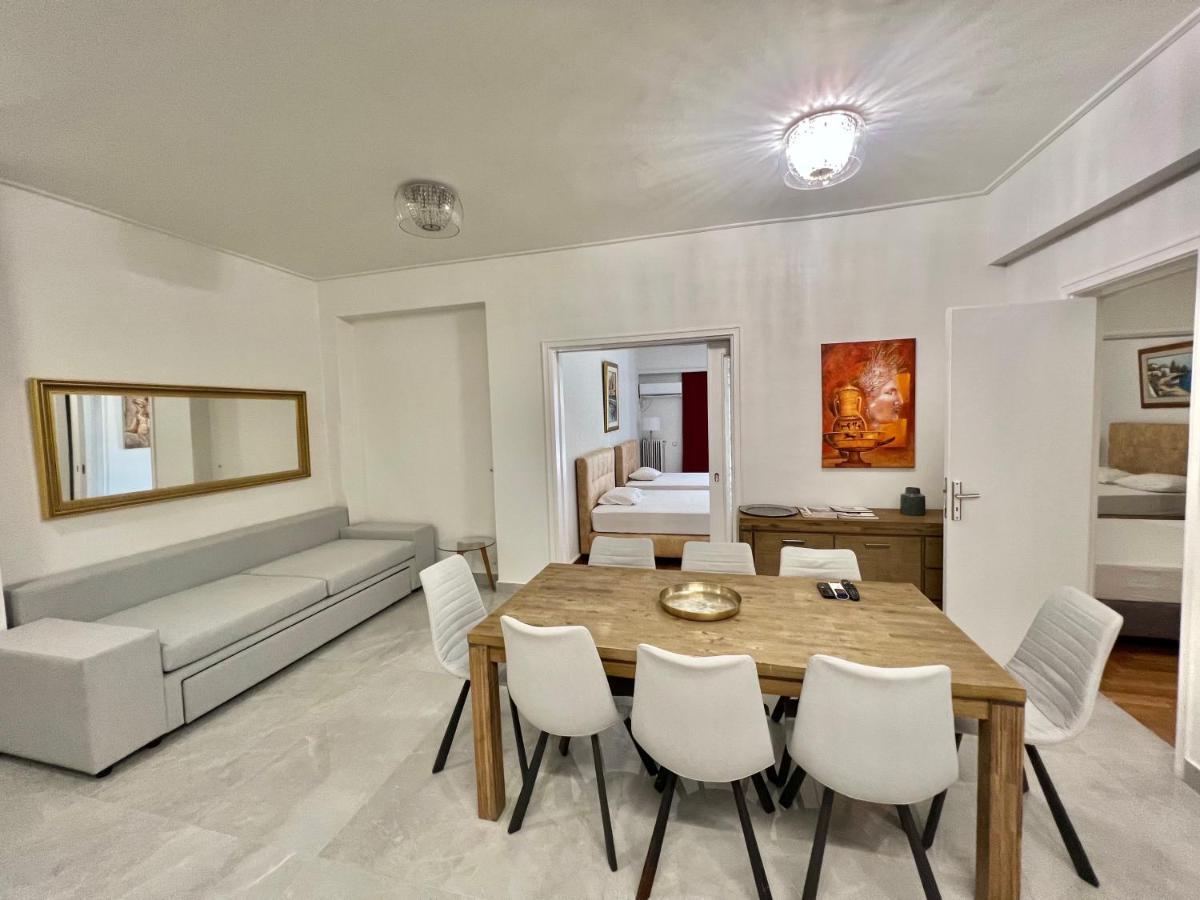 Victoria Grand Palace Apartments アテネ エクステリア 写真